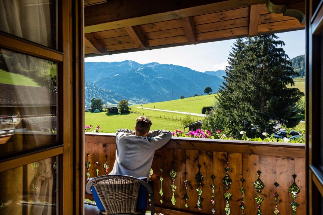 דורפגשטיין Bauernhofhotel "Die Unterbergerin" - Zimmer Mit Fruehstueck Und Ferienwohnungen In Gastein Mit Gratis Thermeneintritt מראה חיצוני תמונה